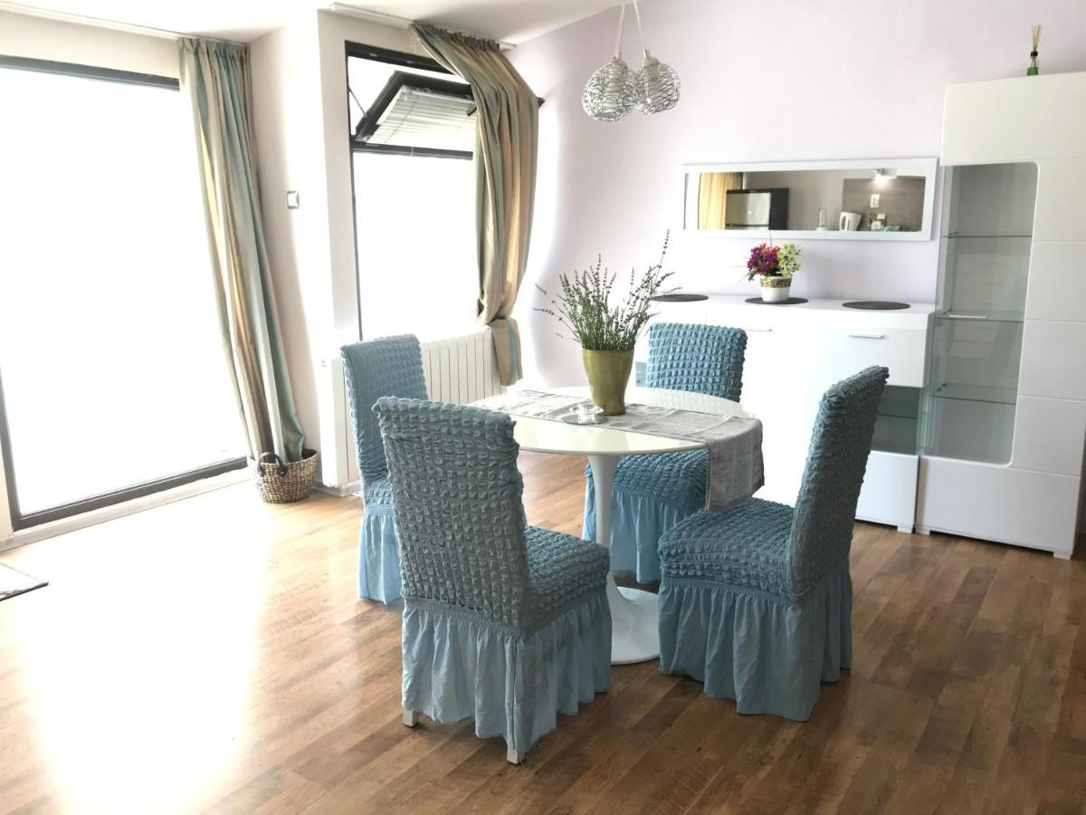 White Rose Guest Rooms Burgas Luaran gambar