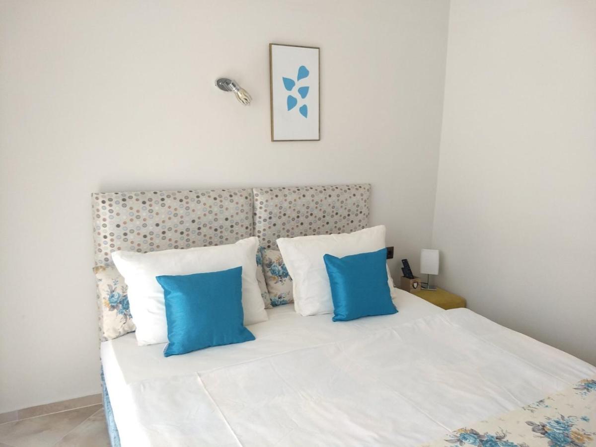 White Rose Guest Rooms Burgas Luaran gambar