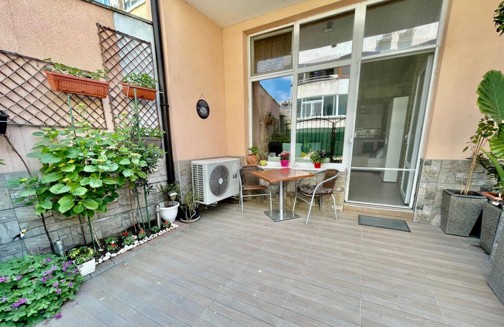 White Rose Guest Rooms Burgas Luaran gambar