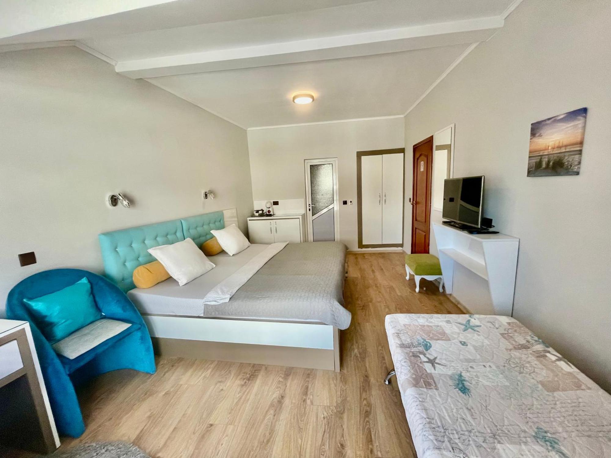 White Rose Guest Rooms Burgas Luaran gambar