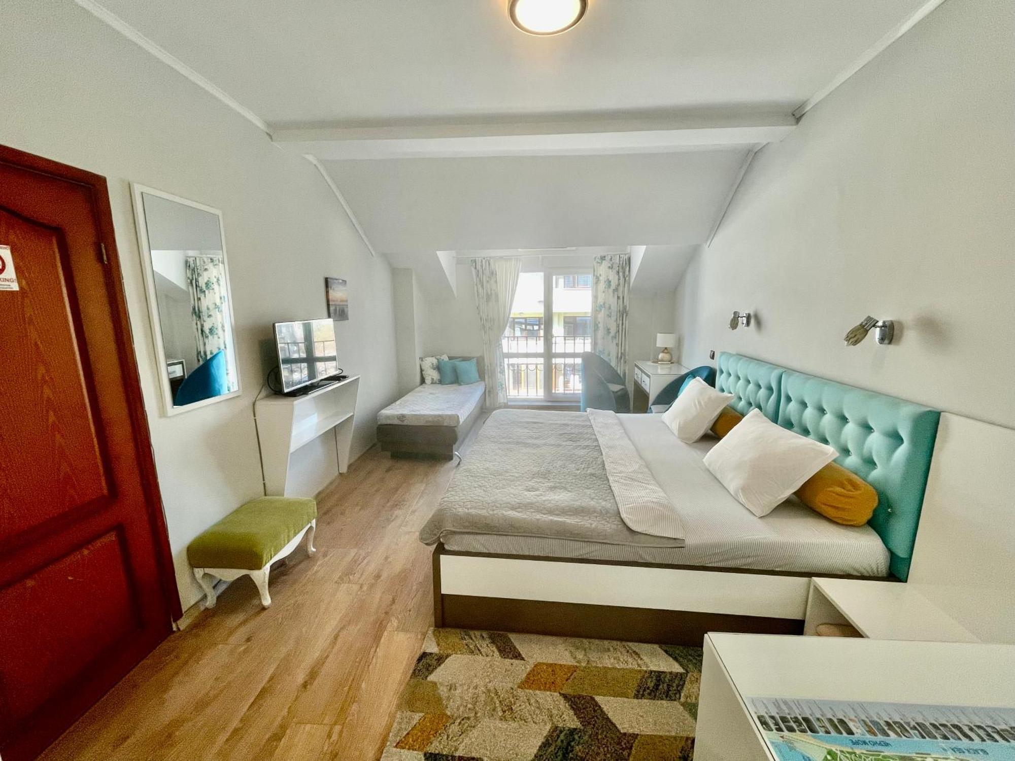 White Rose Guest Rooms Burgas Luaran gambar