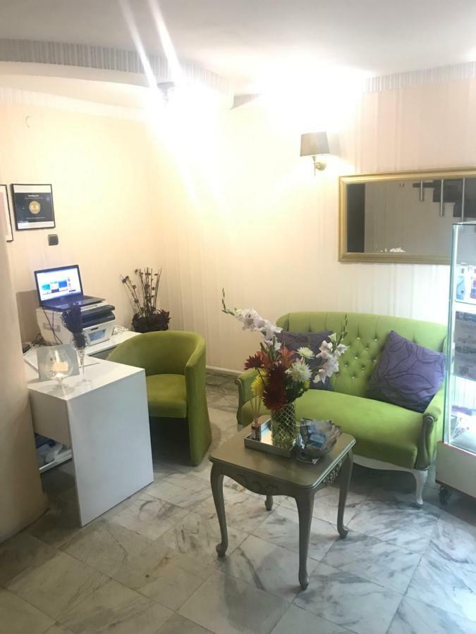 White Rose Guest Rooms Burgas Luaran gambar